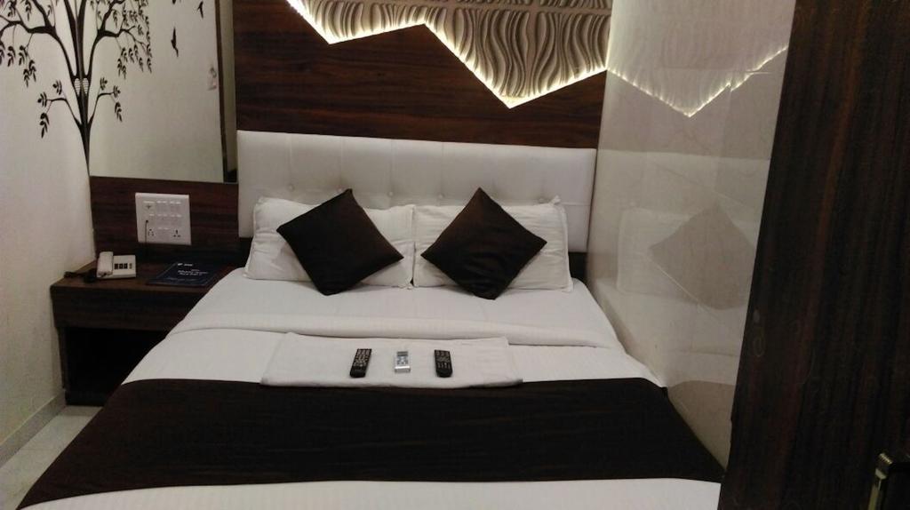 Hotel Palace Residency مومباي المظهر الخارجي الصورة
