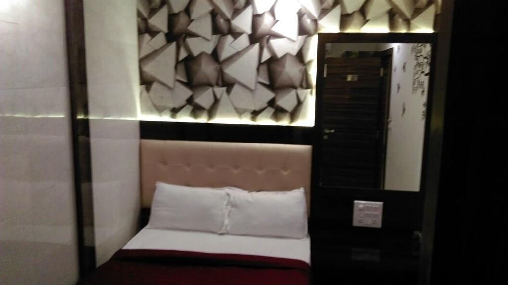 Hotel Palace Residency مومباي المظهر الخارجي الصورة